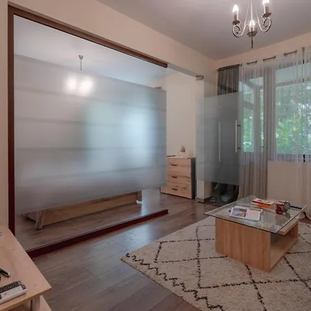 Appartement 1 Bdr Next To National Palace Of Culture Sofia
